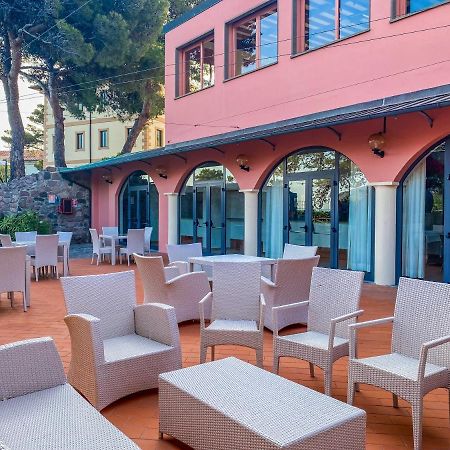 La Mandola Eco Hostel Capraia Eksteriør bilde