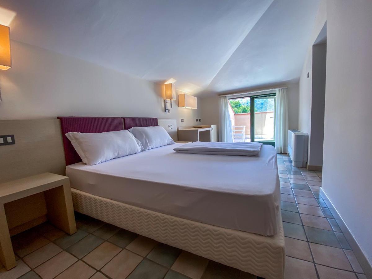 La Mandola Eco Hostel Capraia Eksteriør bilde